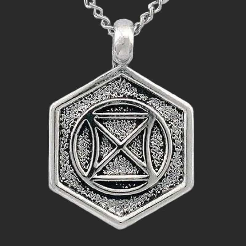 Aon Daa Pendant