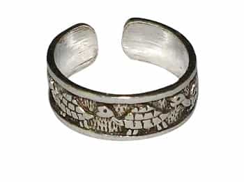 Sterling Silver Toe Ring With Engraved Turtle Design