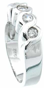 925 Sterling Silver Platinum Finish Fashion Ring