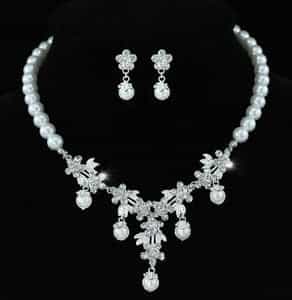 Bridal Flower White Faux Pearl Crystal Necklace Set